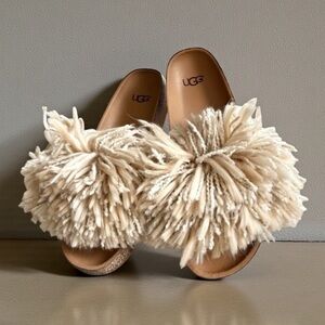 UGG Tan Cindi Yarn Fluffy Pom Pom Slides